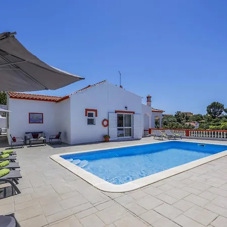 Villa Ricardo By *